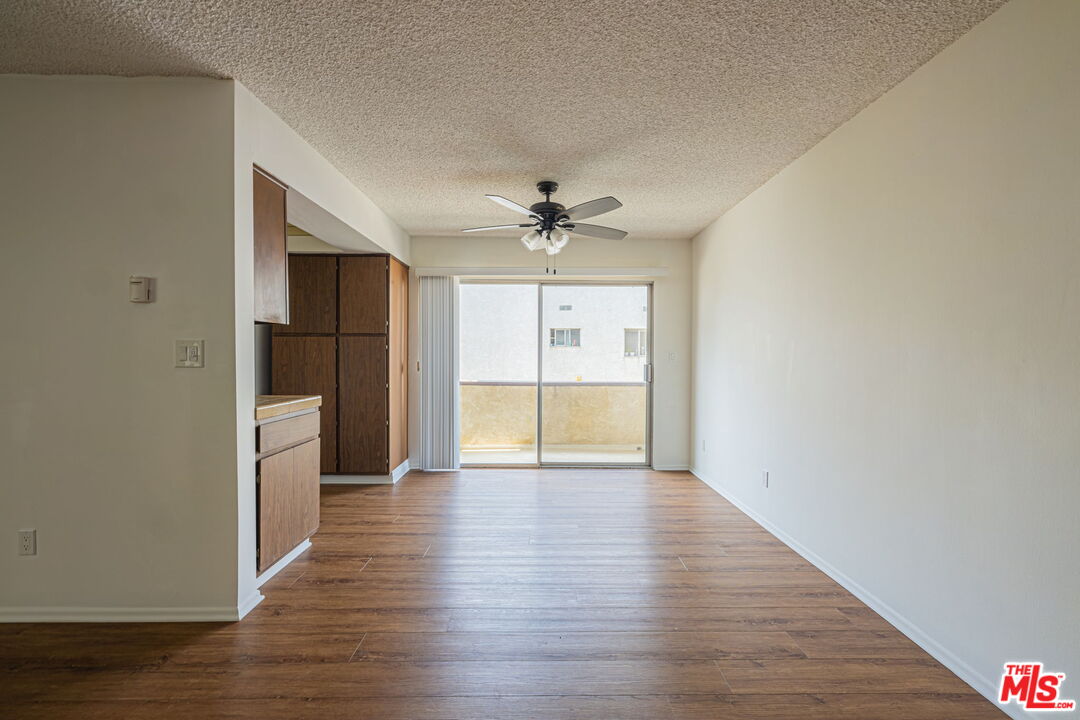 1246 Euclid St Unit: 5