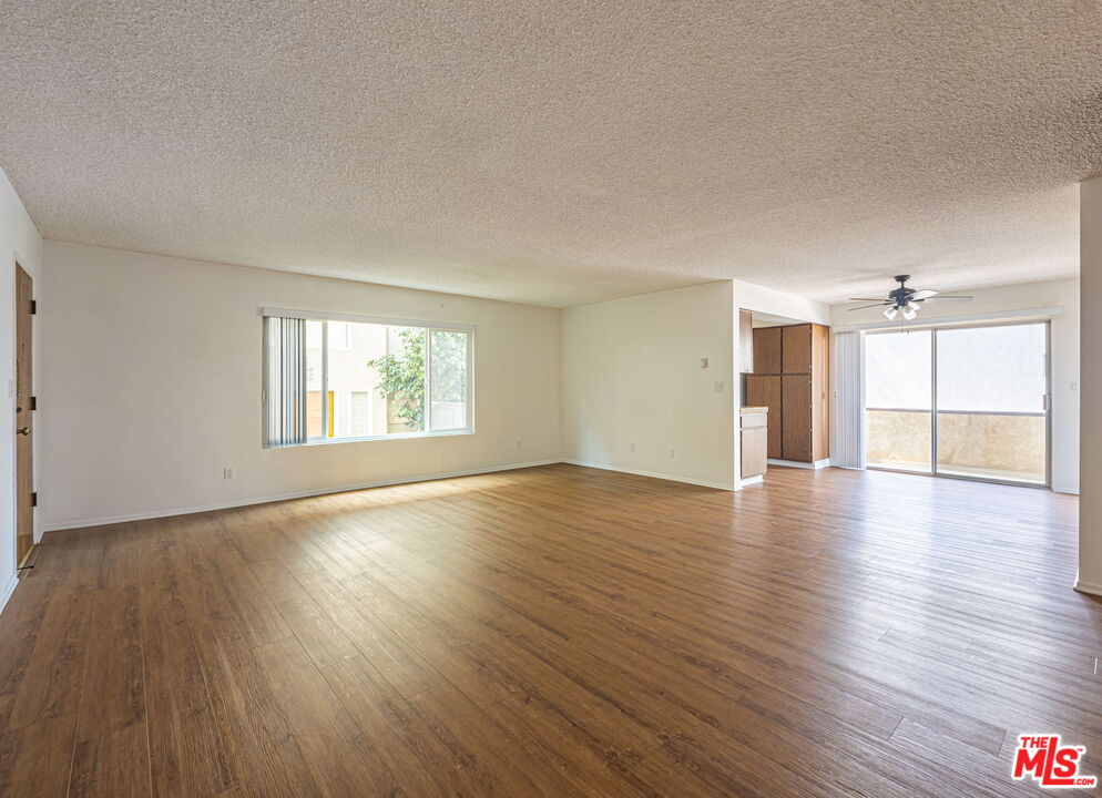 1246 Euclid St Unit: 5