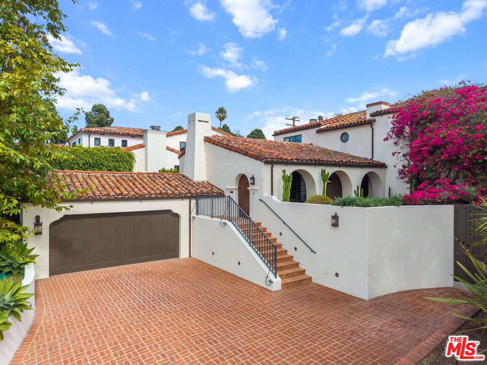 1308 San Vicente Blvd