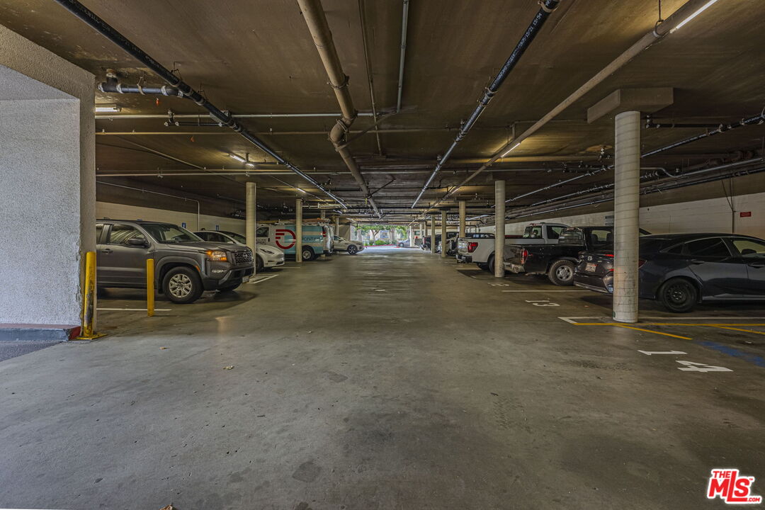 2960 Neilson Way Unit: 404