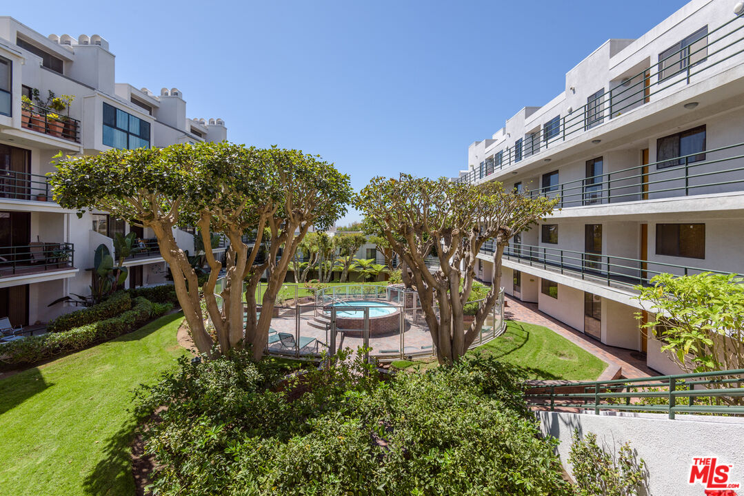 2960 Neilson Way Unit: 404