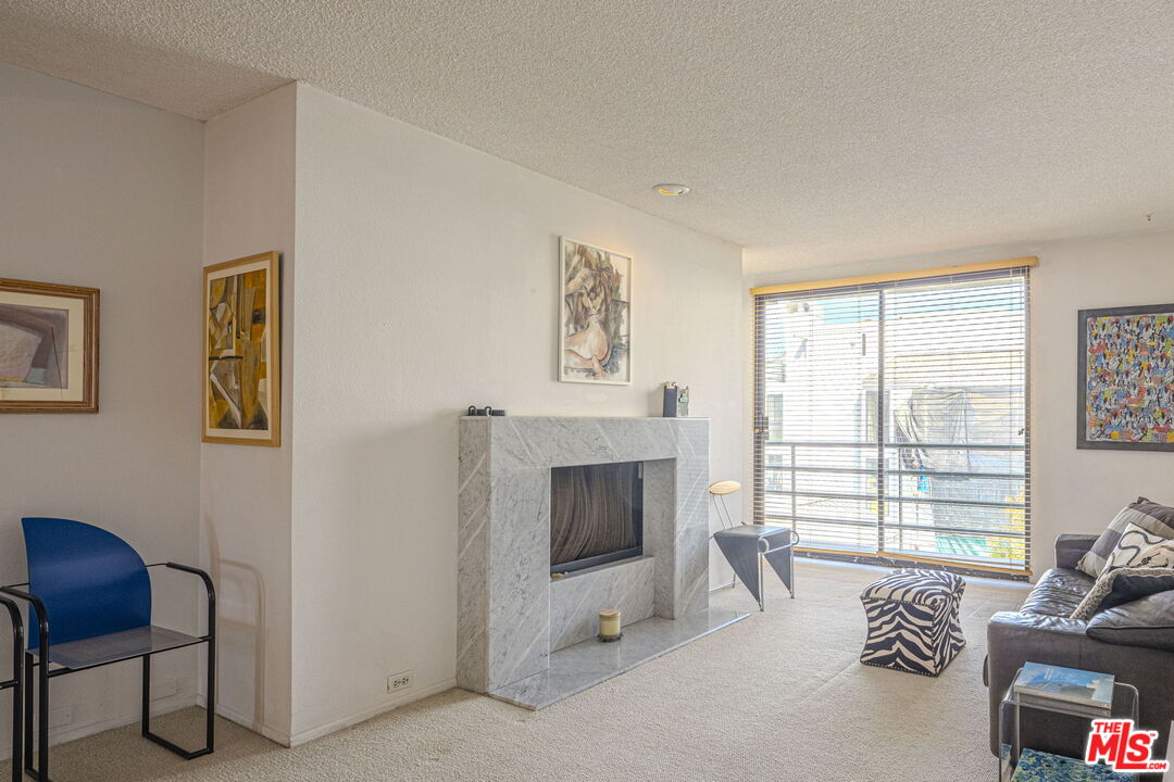 2960 Neilson Way Unit: 404