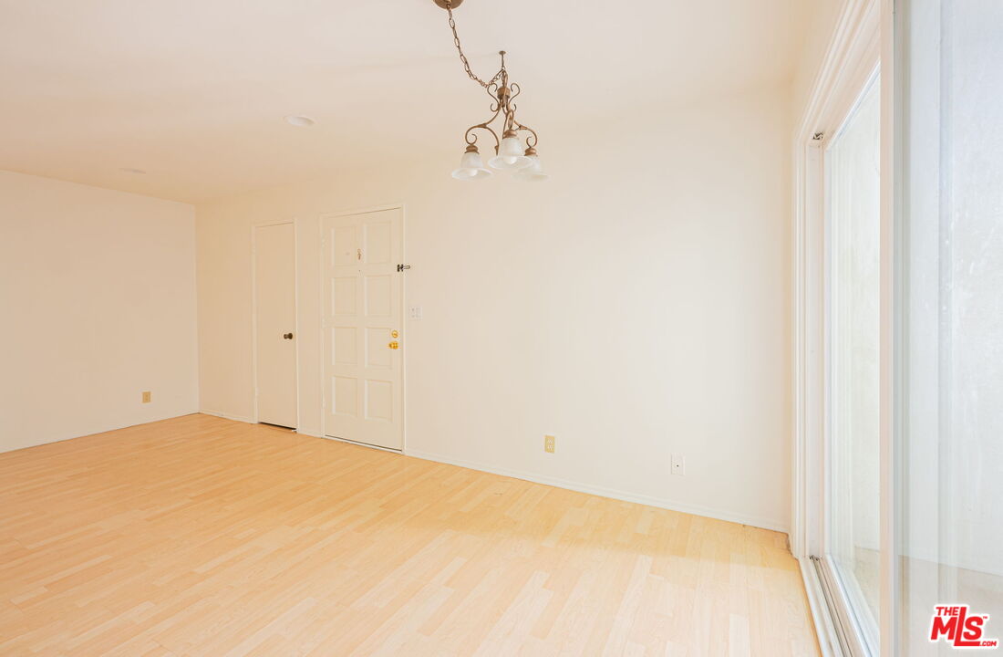 1544 Stanford St Unit: 5