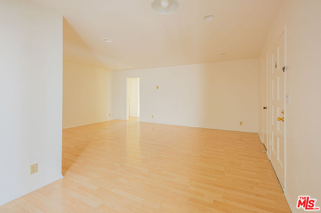 1544 Stanford St Unit: 5