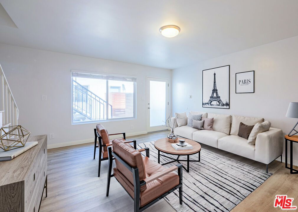 2625 6th St Unit: 1