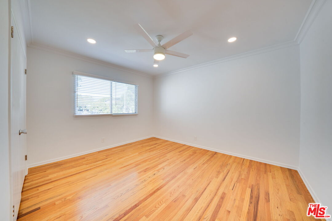 827 Lincoln Blvd Unit: H