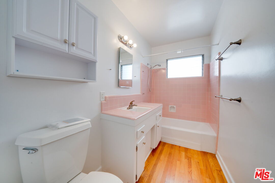 827 Lincoln Blvd Unit: H