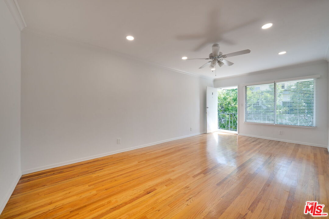 827 Lincoln Blvd Unit: H