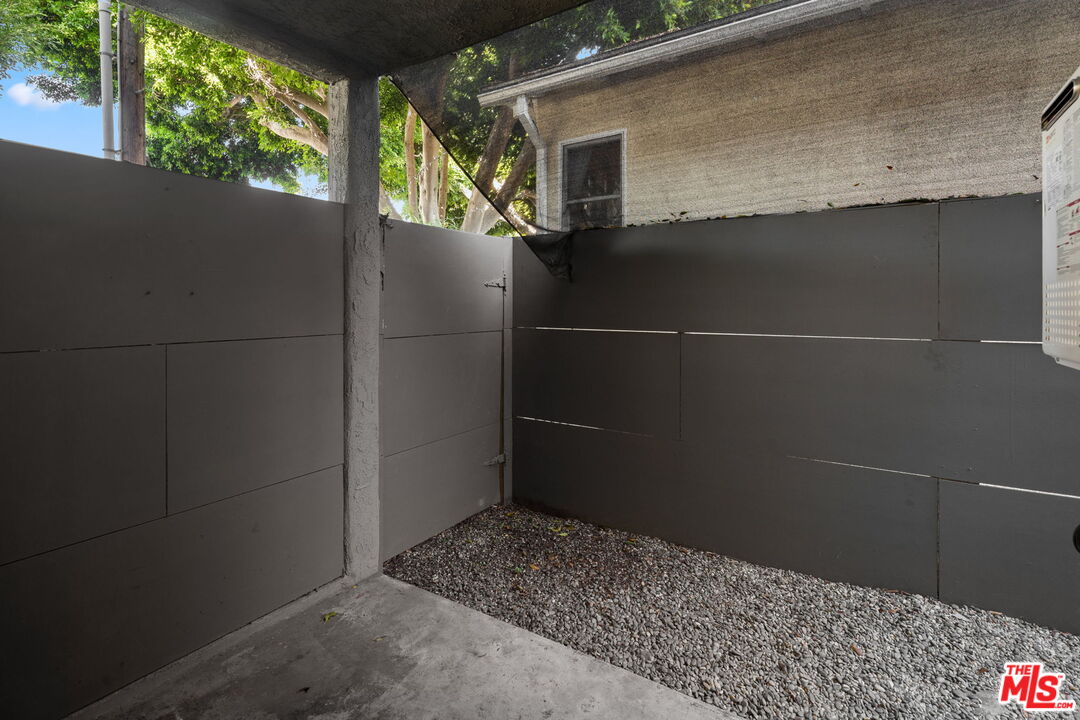 3010 COLORADO AVE Unit: 1