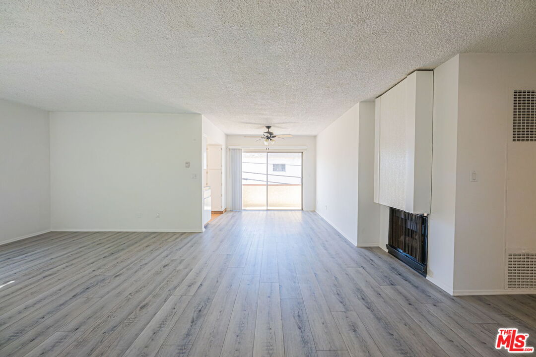 1246 Euclid St Unit: 10