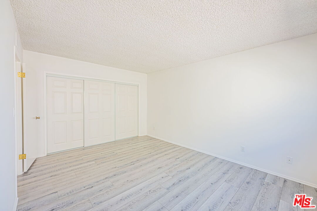 1246 Euclid St Unit: 10