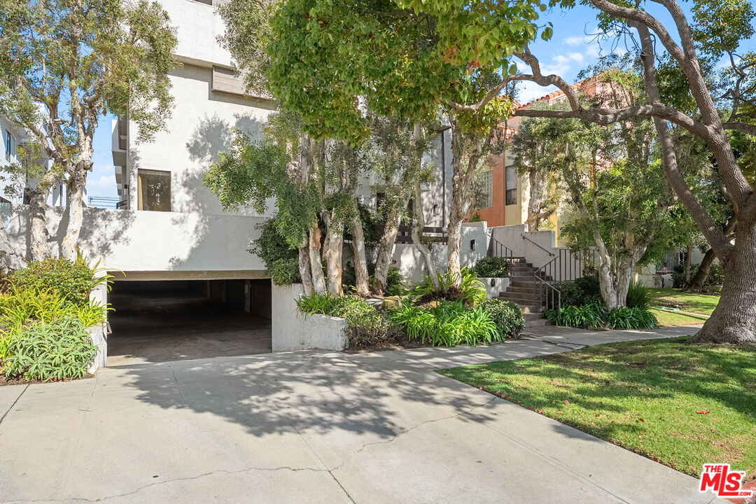 1007 Euclid St Unit: 1