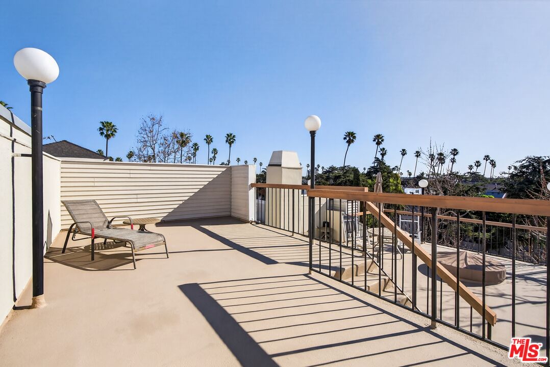 848 Lincoln Blvd Unit: N