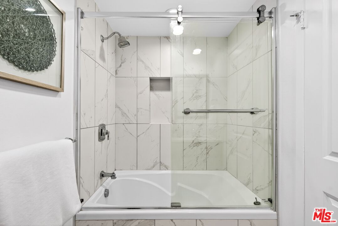 848 Lincoln Blvd Unit: N