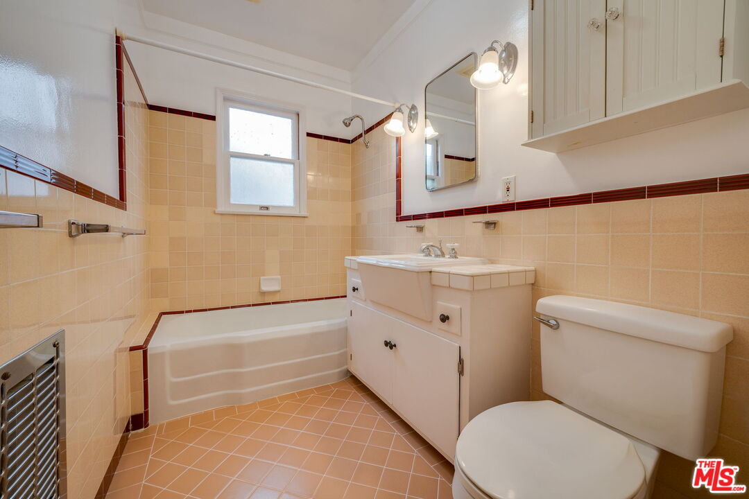 702 Lincoln Blvd Unit: Unit A