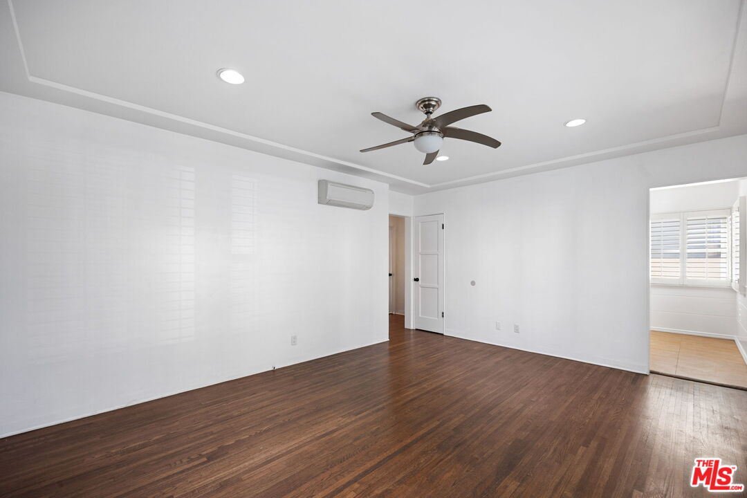 1512 Ocean Park Blvd Unit: 1