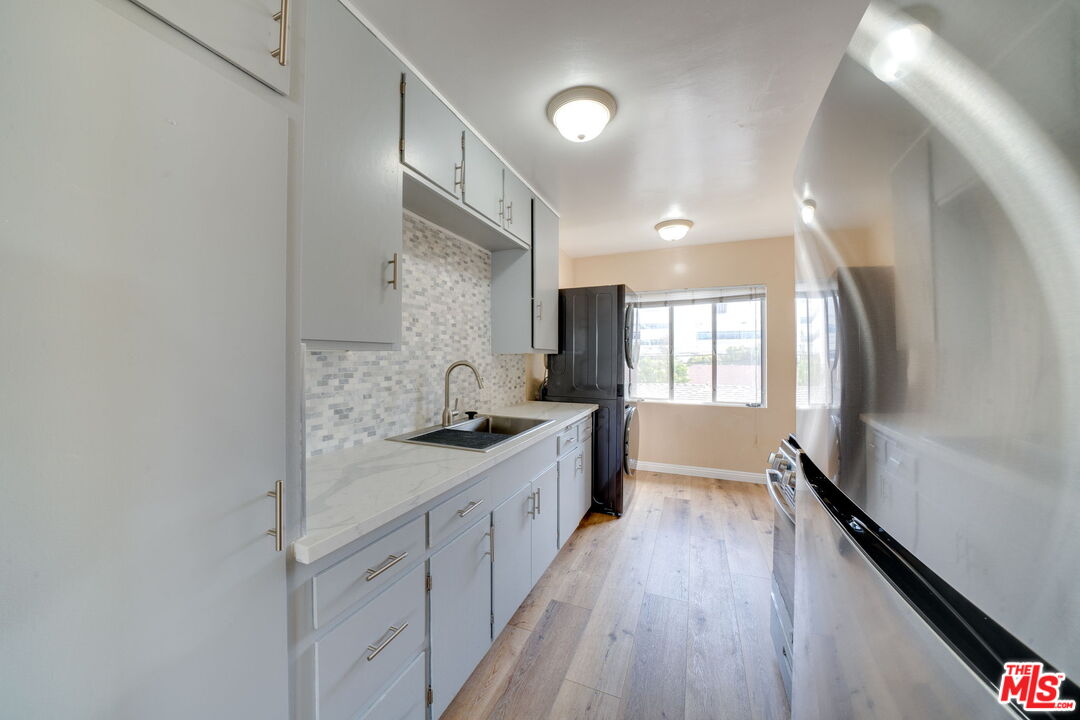 1247 22nd St Unit: 5