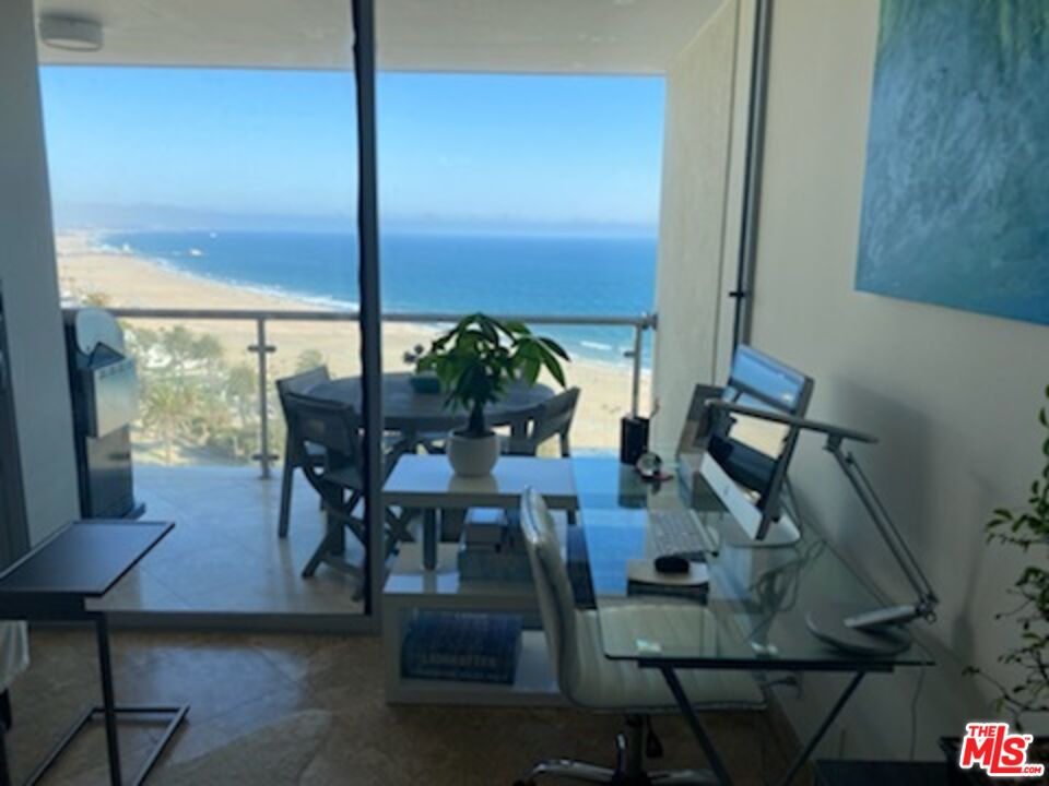 201 Ocean Ave Unit: 1702P