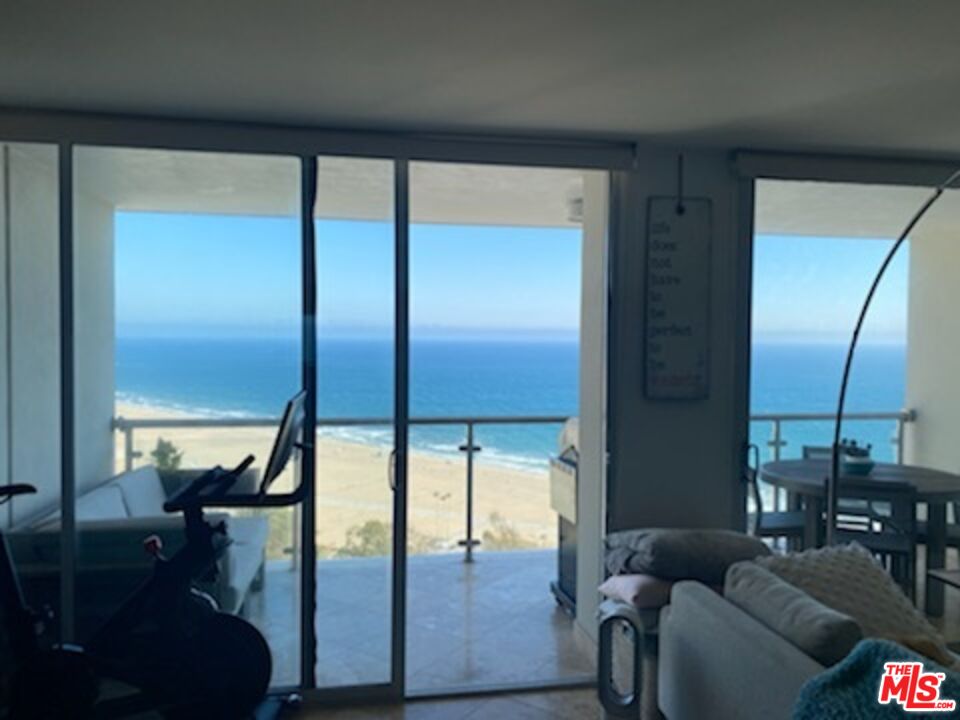 201 Ocean Ave Unit: 1702P