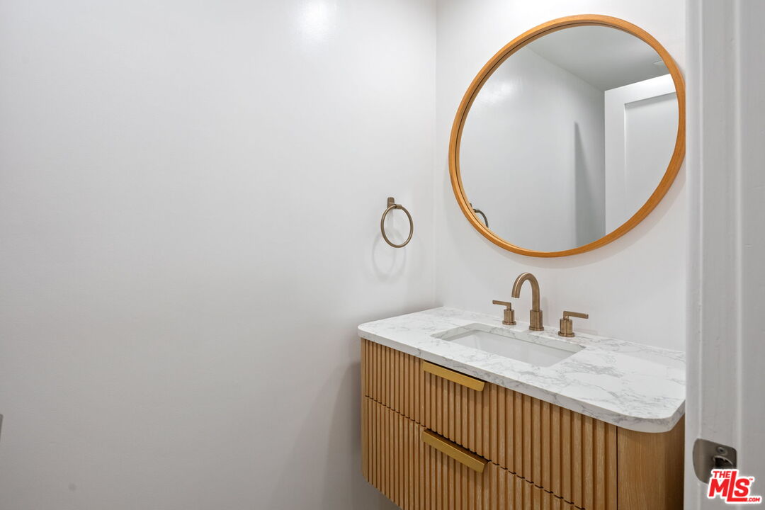 2222 NEILSON WAY Unit: 101