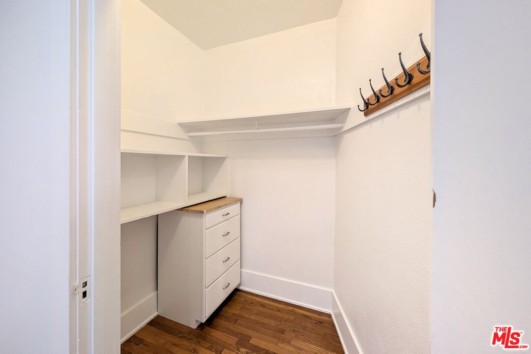 942 Lincoln Blvd Unit: A