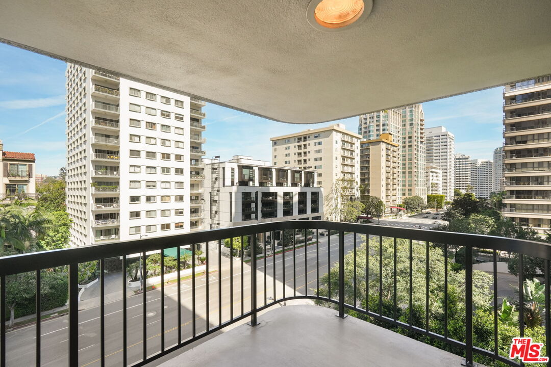 10790 Wilshire Blvd Unit: 503