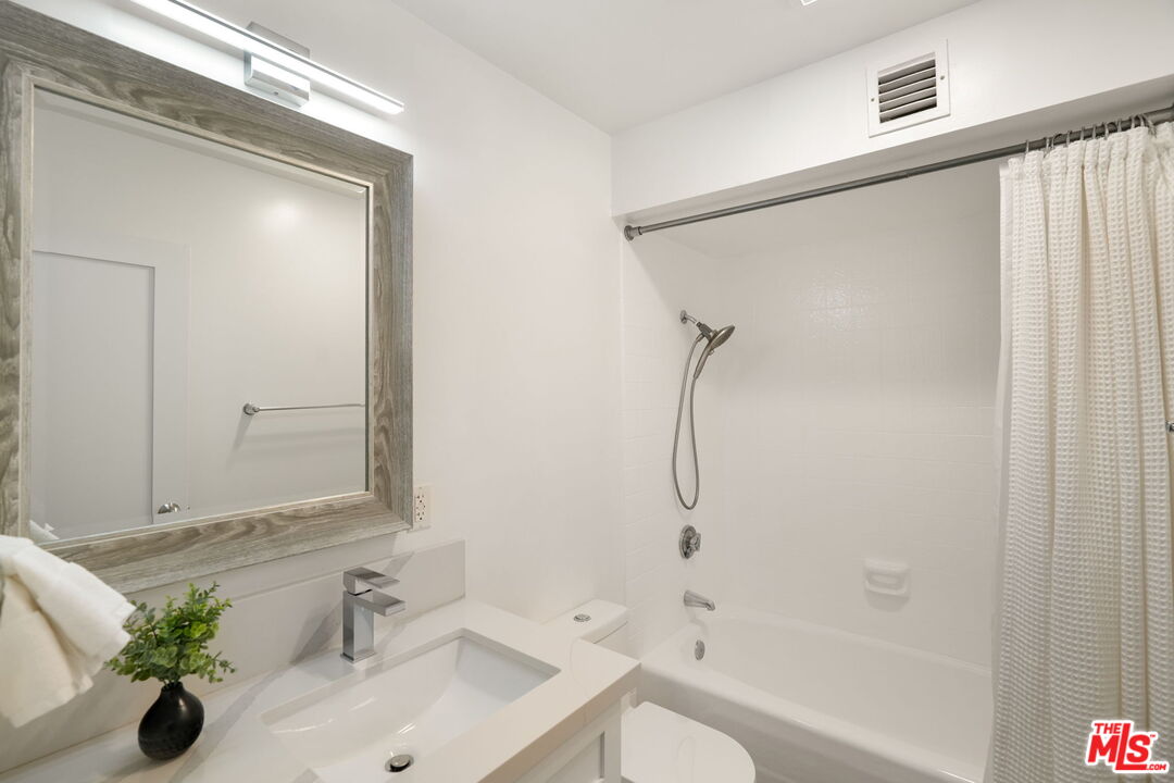 10790 Wilshire Blvd Unit: 503