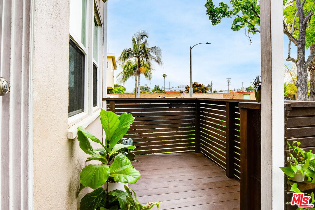 1760 18th St Unit: B