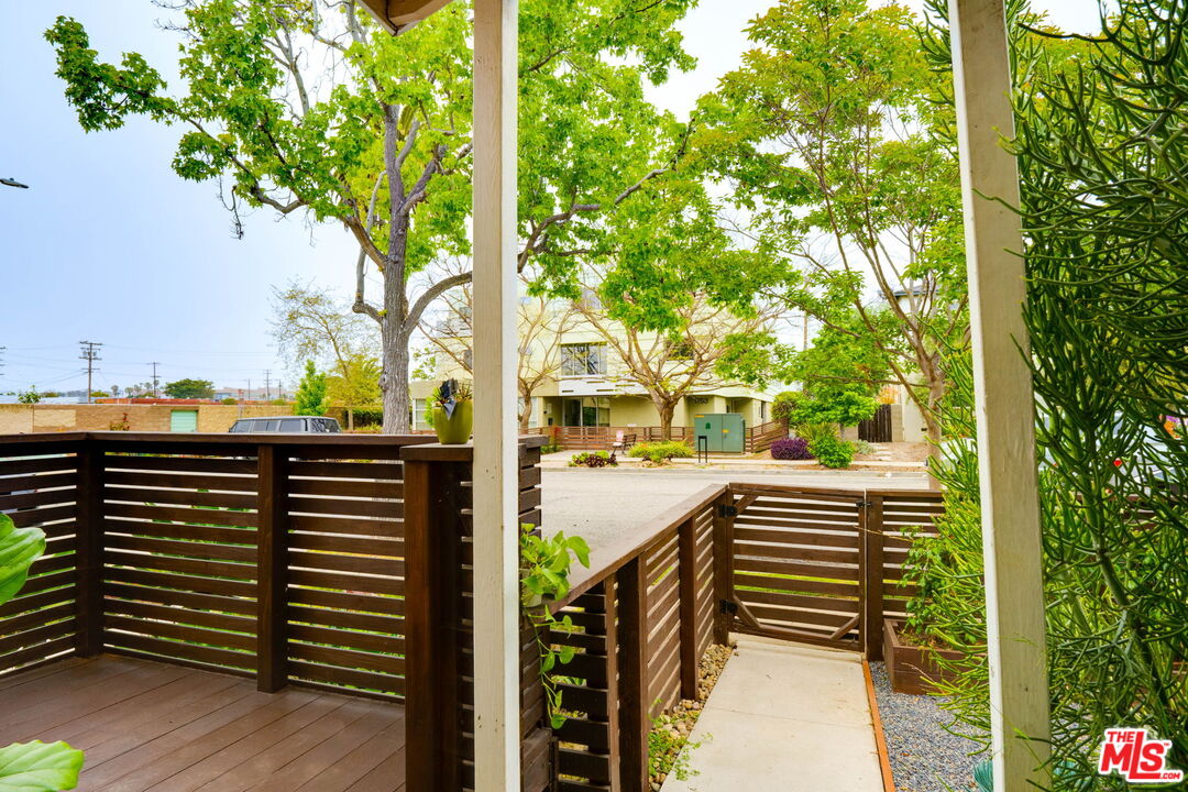 1760 18th St Unit: B