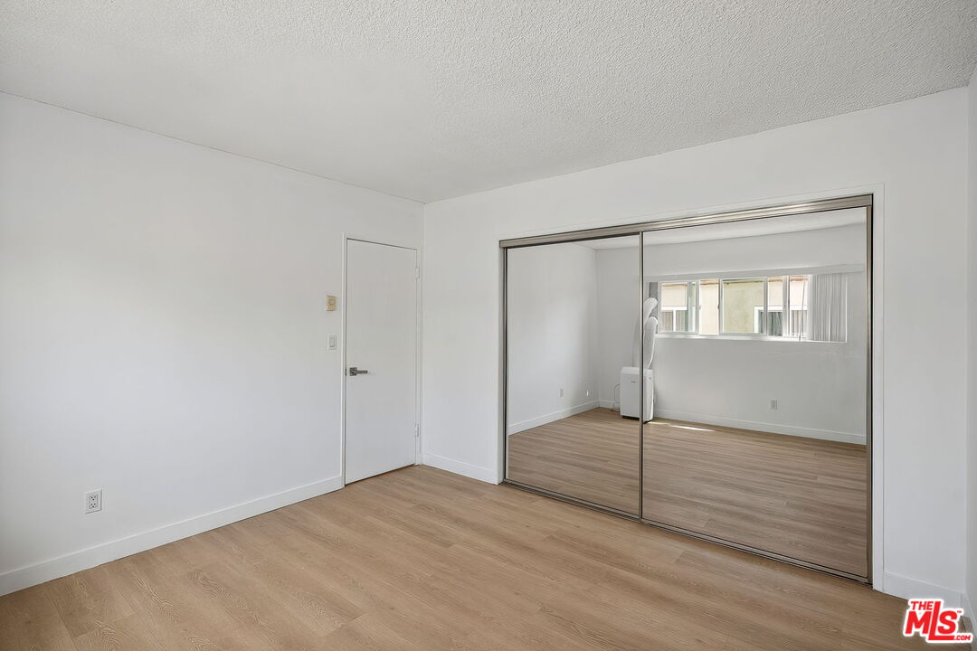 1208 California Ave Unit: B