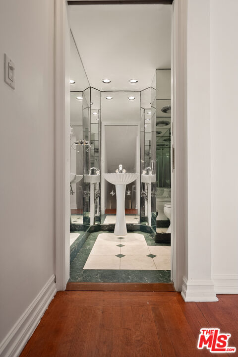 129 Alta Ave Unit: 7