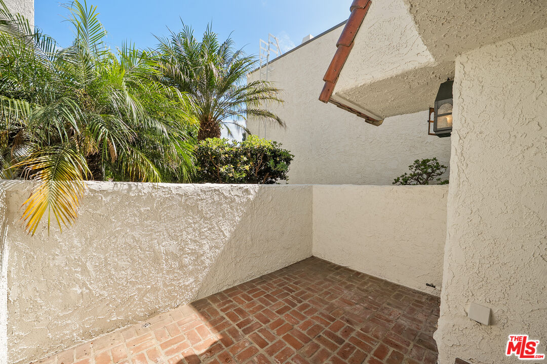 129 Alta Ave Unit: 7