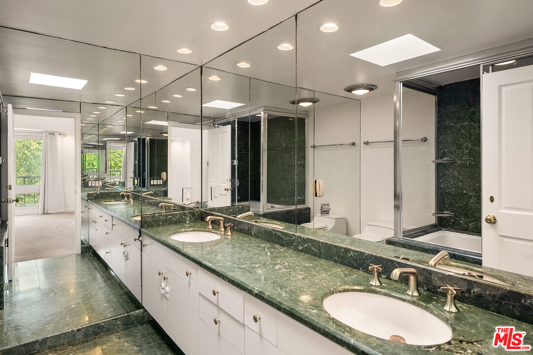 129 Alta Ave Unit: 7