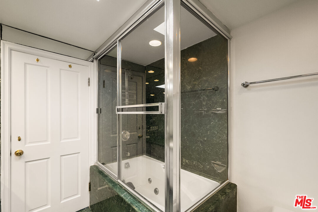 129 Alta Ave Unit: 7