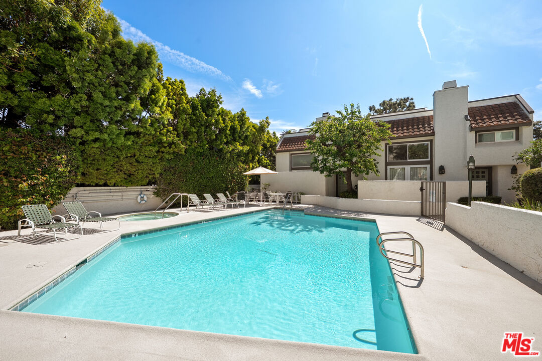 129 Alta Ave Unit: 7