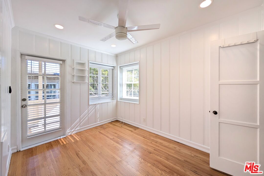 601 9th St Unit: D