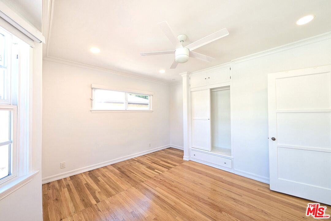 601 9th St Unit: D