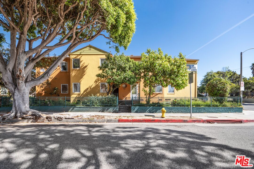 2010 Virginia Ave Unit: B