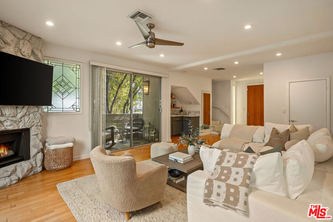 1338 Harvard St Unit: A