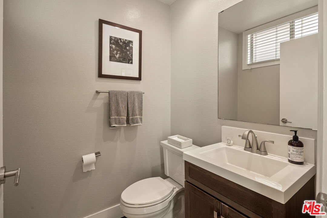 1338 Harvard St Unit: A