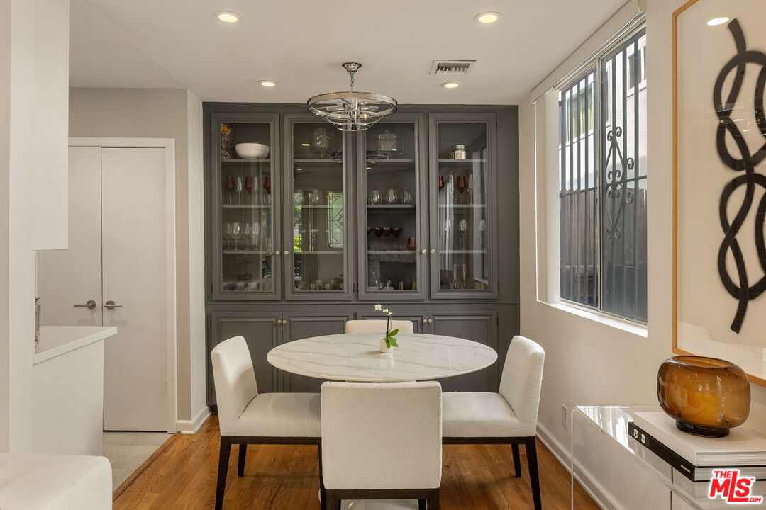 1338 Harvard St Unit: A