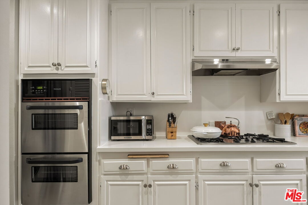 1338 Harvard St Unit: A