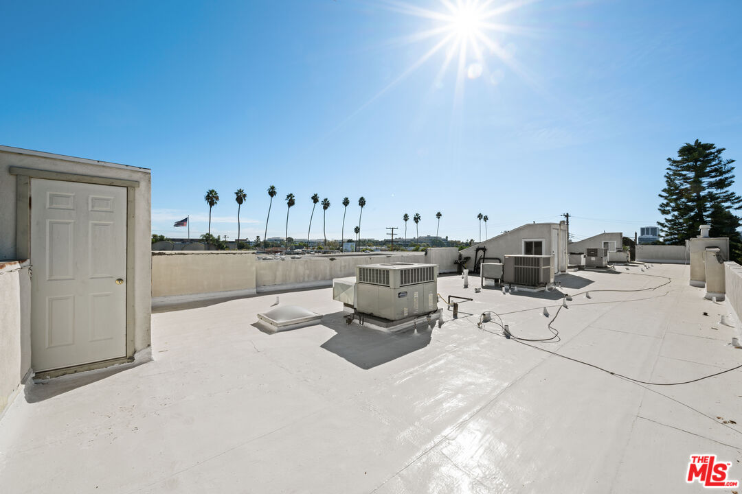 1338 Harvard St Unit: A