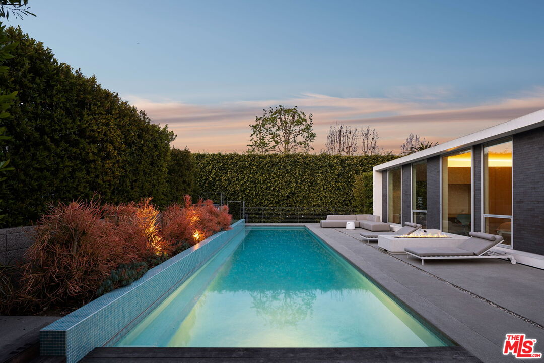 3660 S Inglewood Blvd