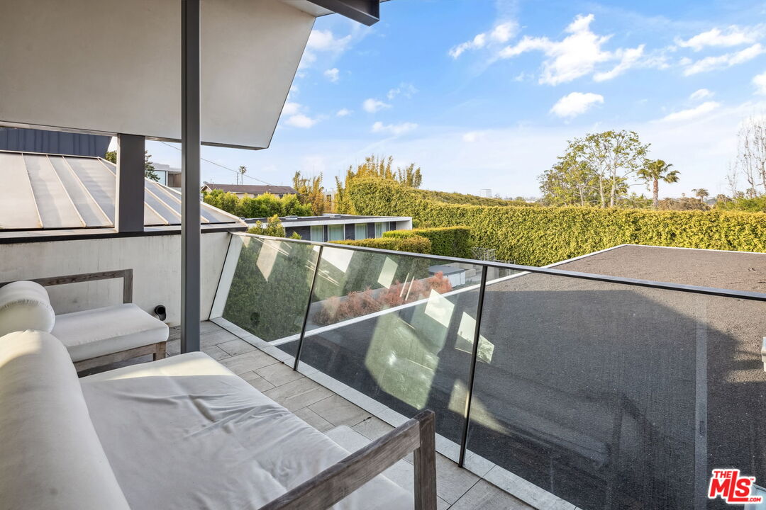 3660 S Inglewood Blvd