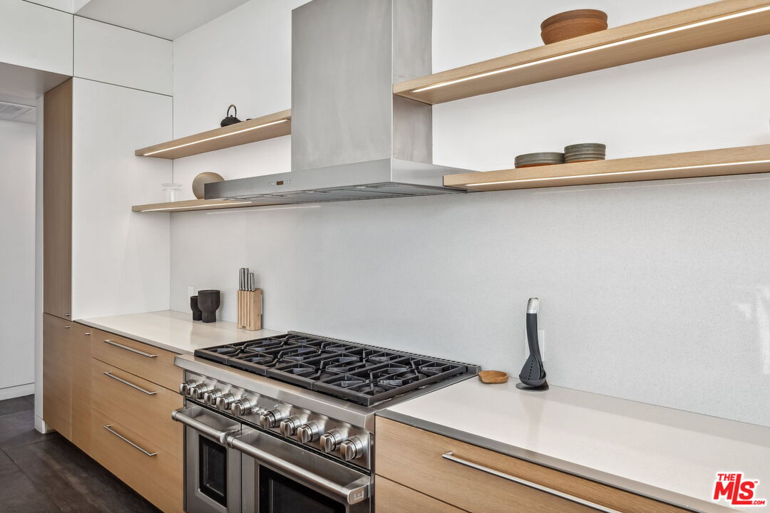 3660 S Inglewood Blvd