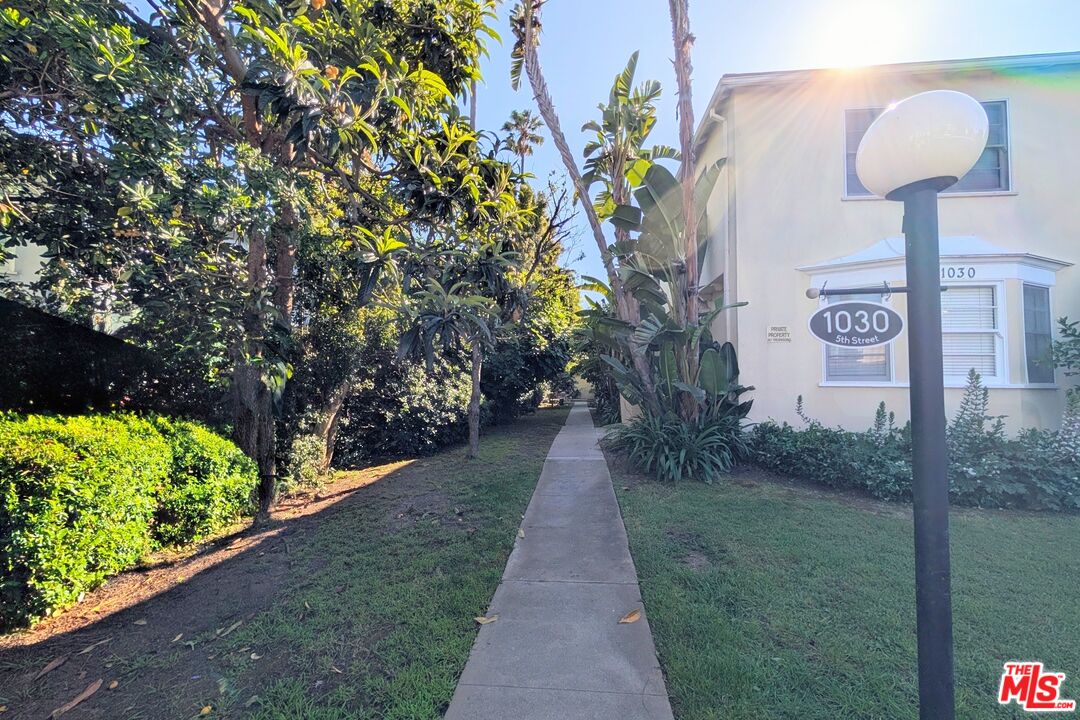 1030 5th St Unit: A