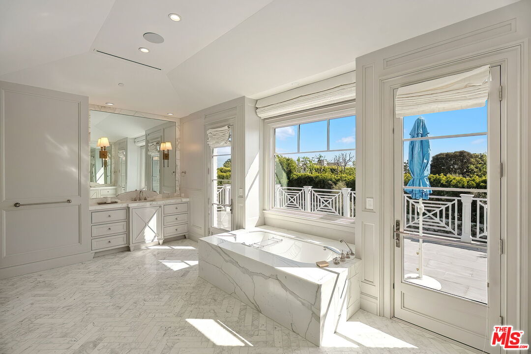 15000 Altata Dr
