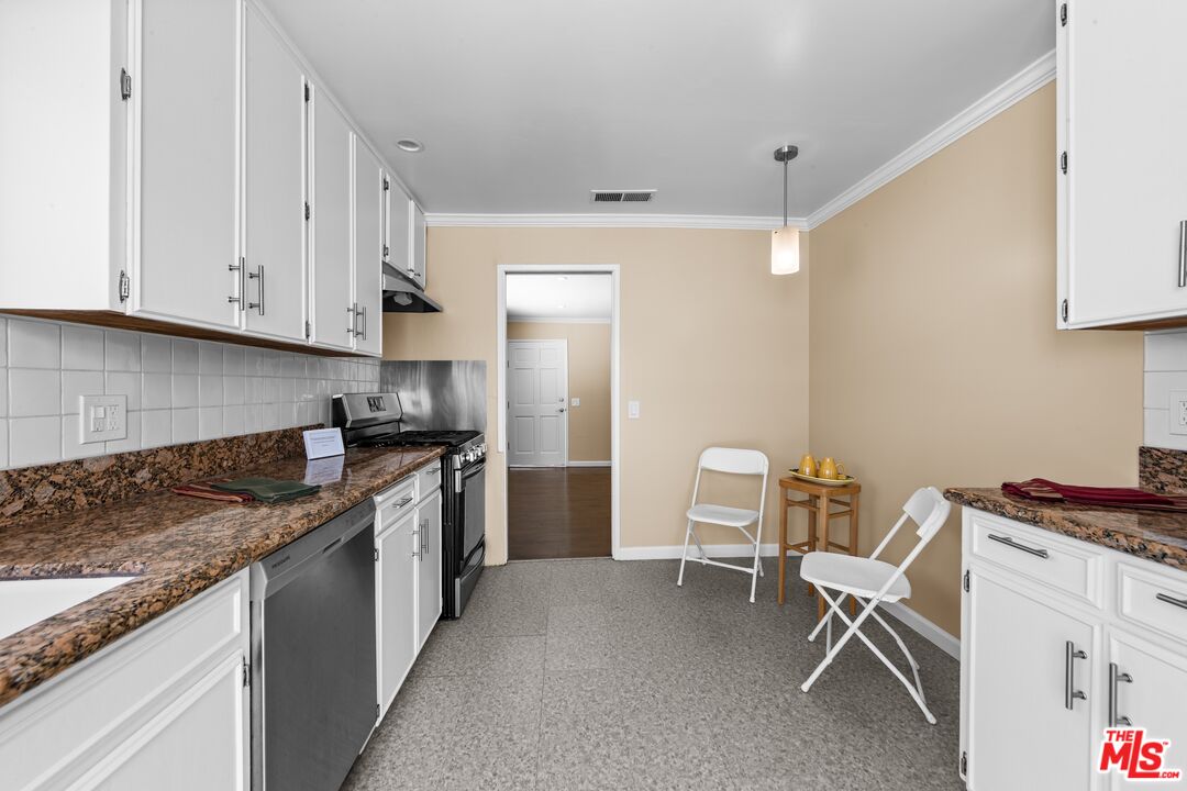 1536 Harvard St Unit: 6