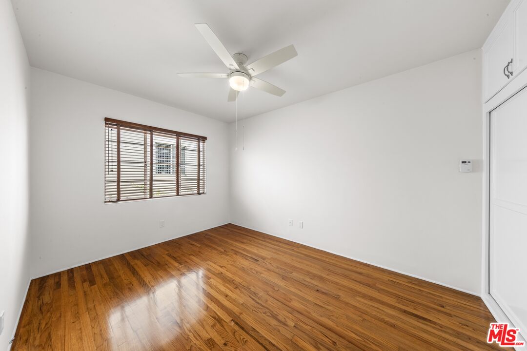 913 20th St Unit: 1